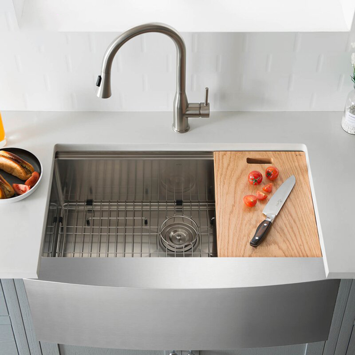 cUPC 33 Farm Sink Förkläde Front Workstation Handgjorda rostfritt stål Farmhouse Köksdiskbänk med avsats